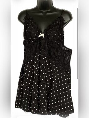 BLK/WHT DOT Slip-over Nightgown, 4X *P1088